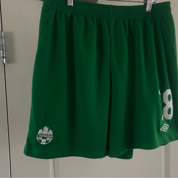 Canada away #18 Umbro shorts - Picture 3 of 6